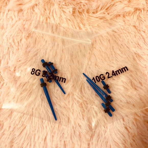 Acrylic Ear Gauge Taper Tunnel Plug Expander Stretching Piercing Kit 2.4mm 3.2mm - Picture 2 of 4